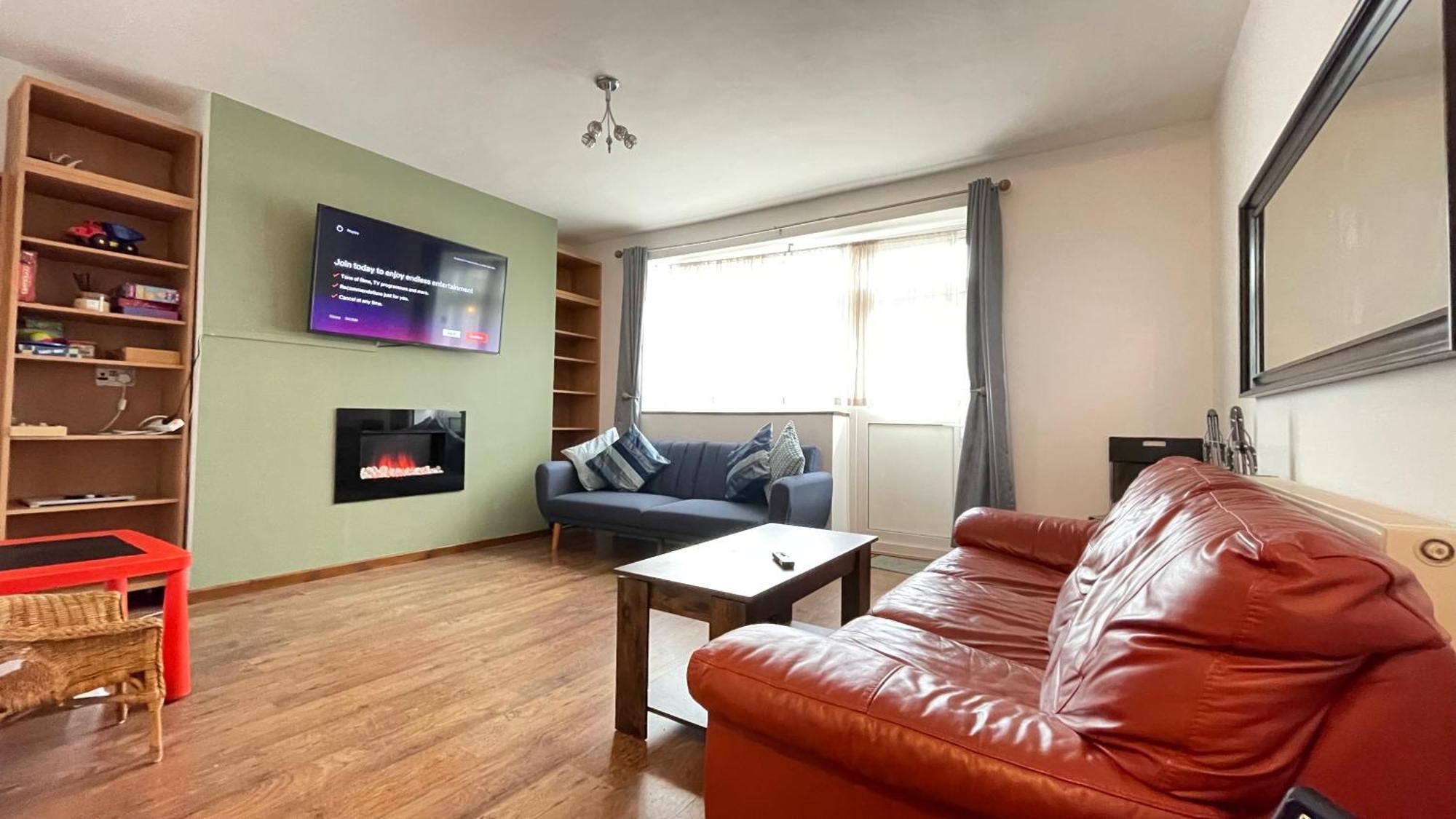 2 Bedrooms 2 Stations لندن المظهر الخارجي الصورة